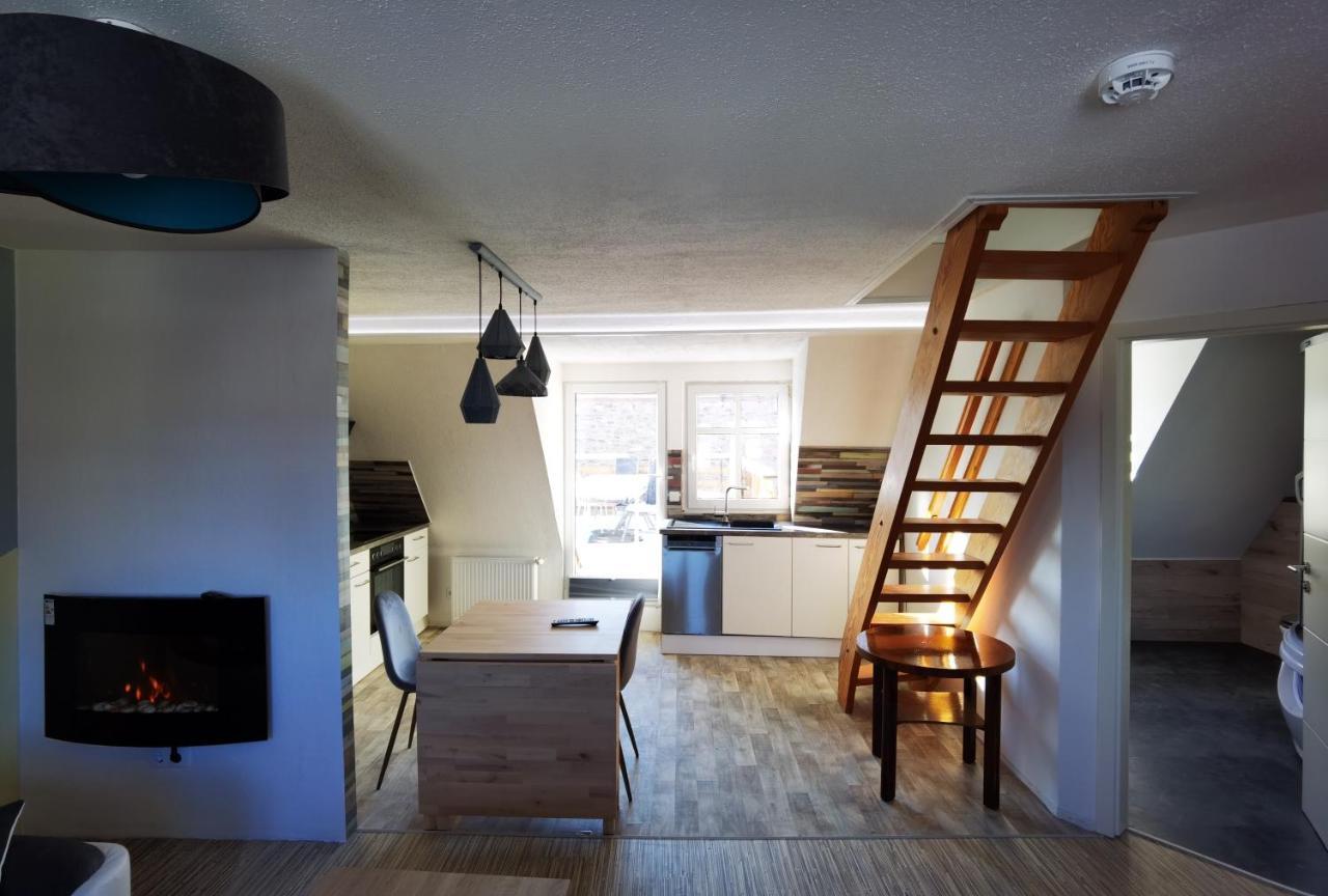 Gemuetliche Dachwohnung Mit Kleiner Oder Grosser Dachterrasse Nebeneinander Wolmirstedt Eksteriør bilde