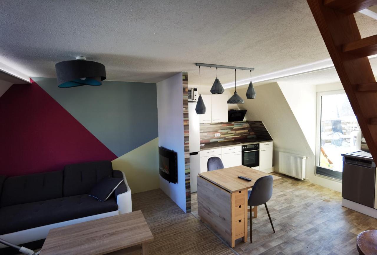 Gemuetliche Dachwohnung Mit Kleiner Oder Grosser Dachterrasse Nebeneinander Wolmirstedt Eksteriør bilde