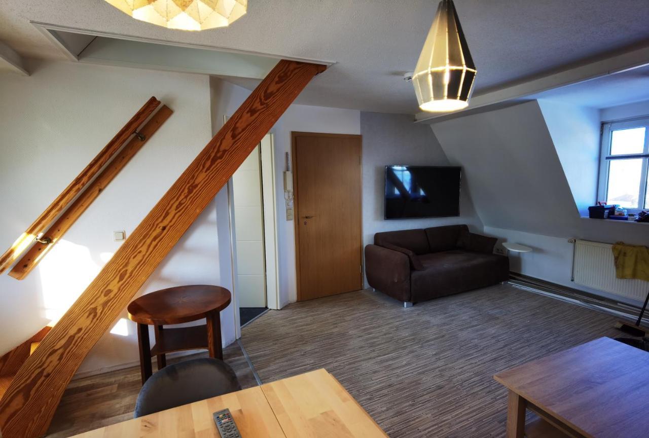 Gemuetliche Dachwohnung Mit Kleiner Oder Grosser Dachterrasse Nebeneinander Wolmirstedt Eksteriør bilde