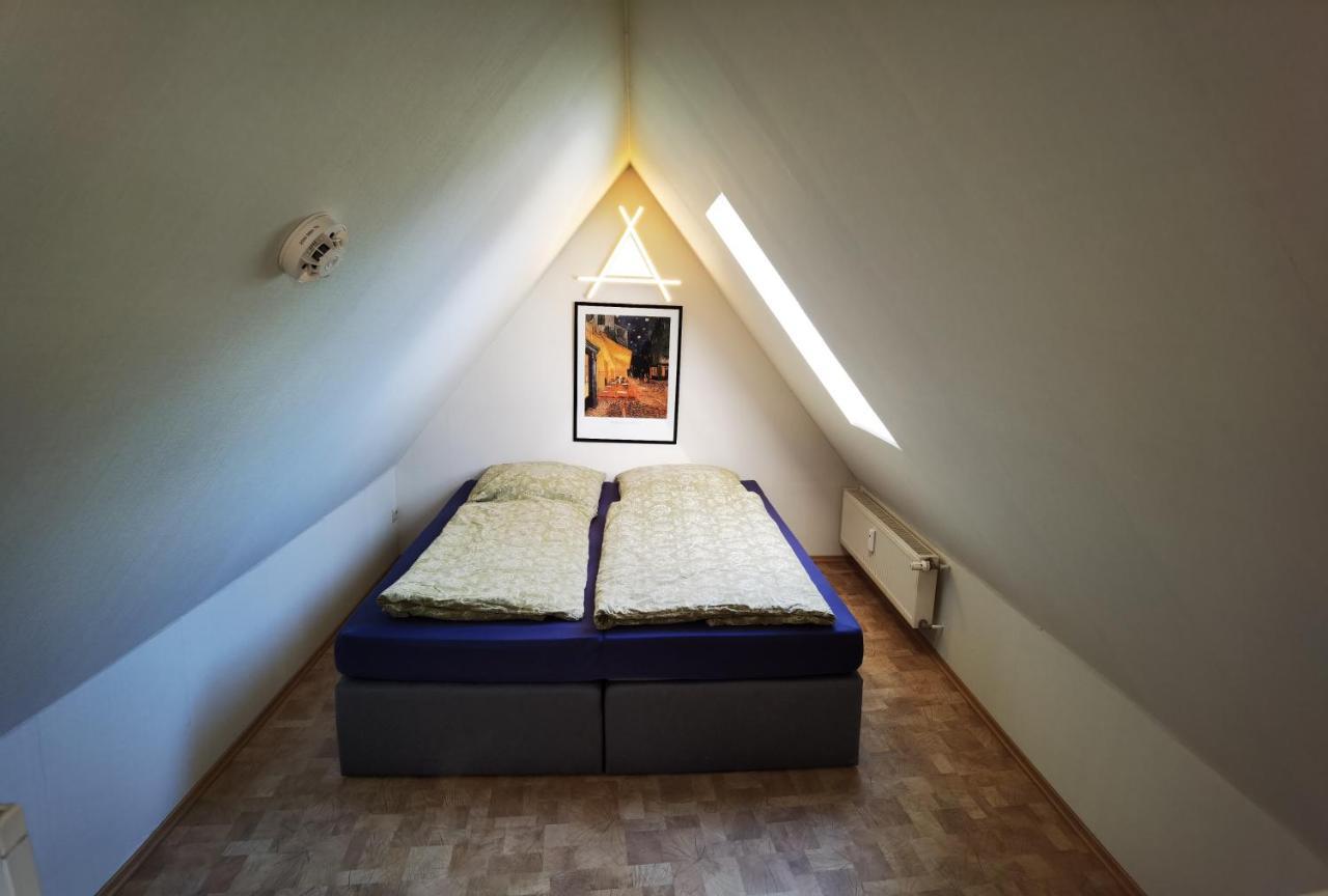 Gemuetliche Dachwohnung Mit Kleiner Oder Grosser Dachterrasse Nebeneinander Wolmirstedt Eksteriør bilde