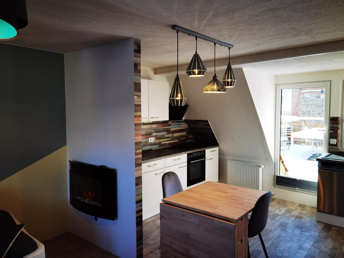 Gemuetliche Dachwohnung Mit Kleiner Oder Grosser Dachterrasse Nebeneinander Wolmirstedt Eksteriør bilde
