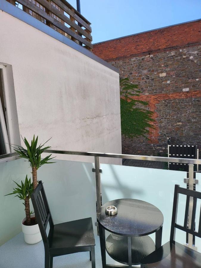Gemuetliche Dachwohnung Mit Kleiner Oder Grosser Dachterrasse Nebeneinander Wolmirstedt Eksteriør bilde